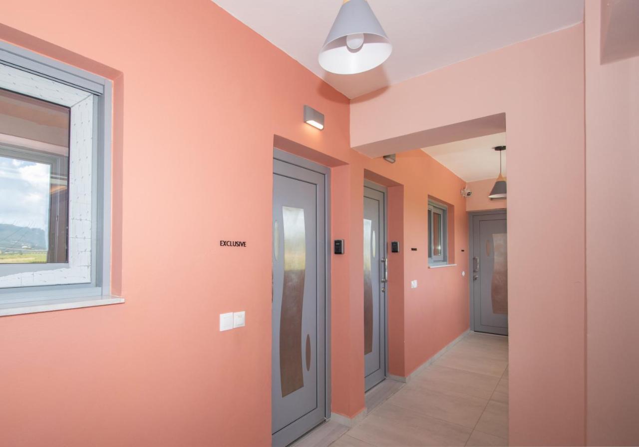 Gold Olive Suites Alykanas  Exterior photo