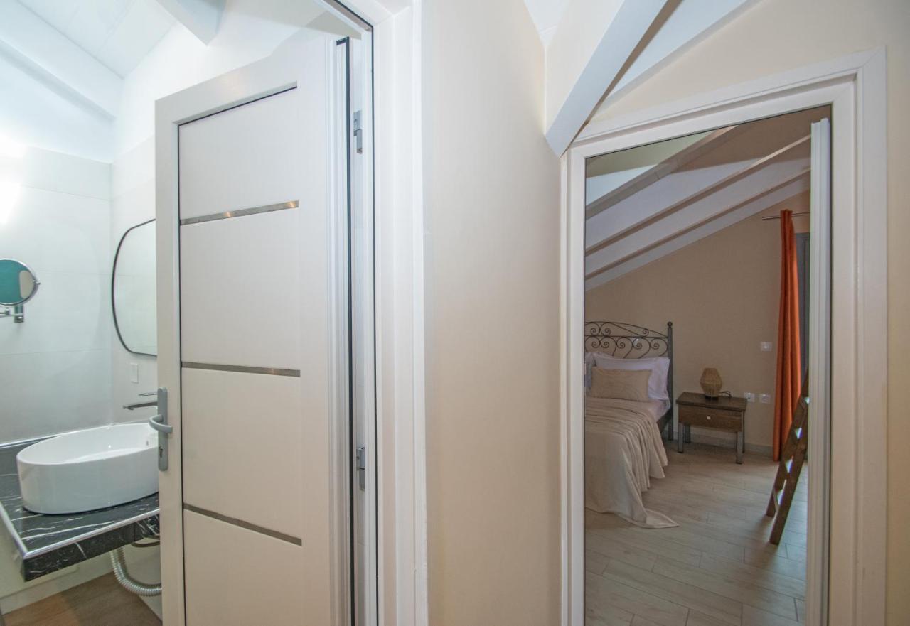 Gold Olive Suites Alykanas  Exterior photo